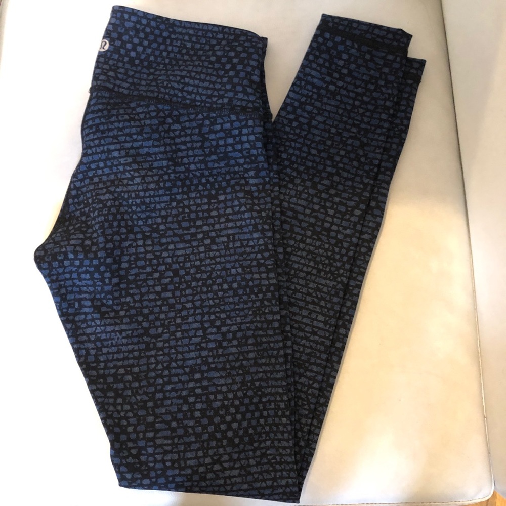 Lululemon wunder low rise leggings size 8